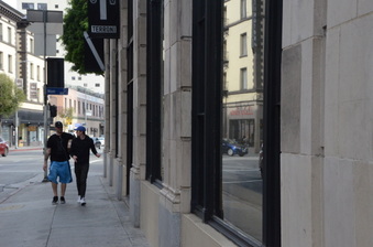 Enlarge photo 12