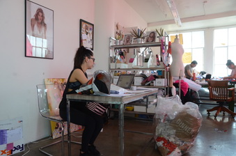 Enlarge photo 11