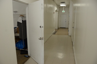 Enlarge photo 1