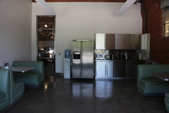 Enlarge photo 36