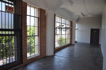 Enlarge photo 12
