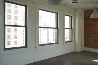 Enlarge photo 23