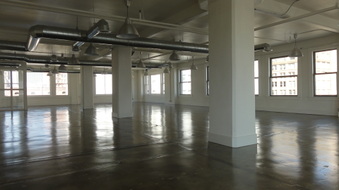 Enlarge photo 38