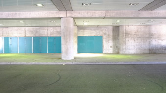 Enlarge photo 33