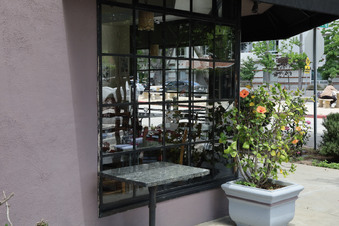 Enlarge photo 13