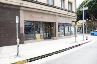 Enlarge photo 22