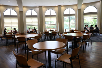 Enlarge photo 43