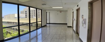 Enlarge photo 49