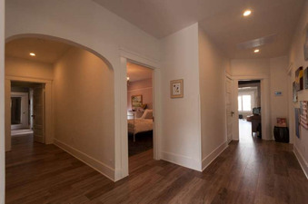 Enlarge photo 38