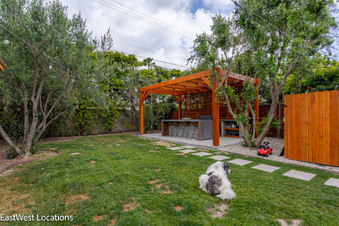 Enlarge photo 42