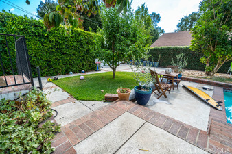 Enlarge photo 42