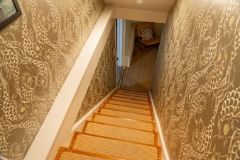 Enlarge photo 27