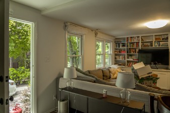 Enlarge photo 32