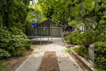 Enlarge photo 36