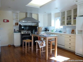 Enlarge photo 27