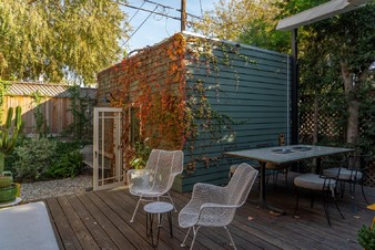 Enlarge photo 57