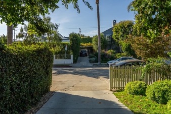 Enlarge photo 87