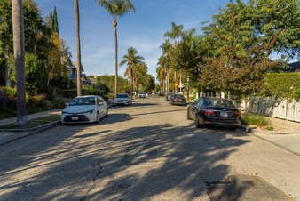 Enlarge photo 90