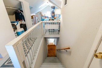 Enlarge photo 37