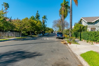 Enlarge photo 54