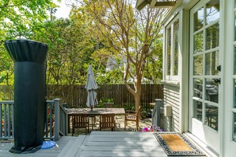 Enlarge photo 42