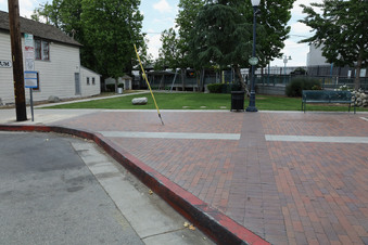 Enlarge photo 14