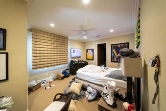 Enlarge photo 62