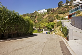 Enlarge photo 3