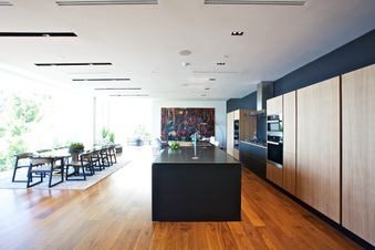 Enlarge photo 37