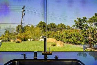 Enlarge photo 42
