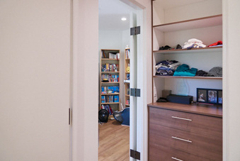 Enlarge photo 54