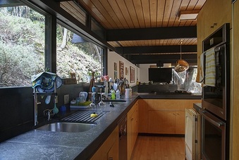 Enlarge photo 19
