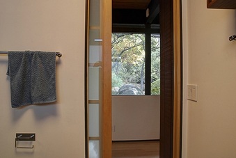 Enlarge photo 46