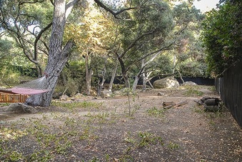 Enlarge photo 69
