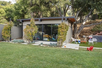Enlarge photo 71