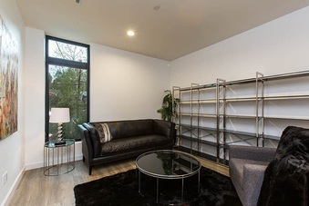 Enlarge photo 34