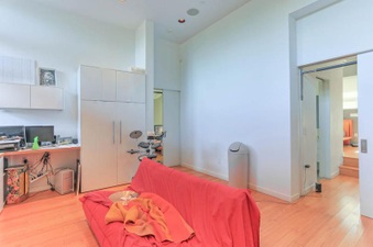 Enlarge photo 40