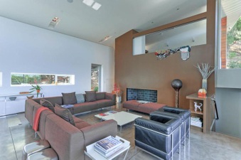 Enlarge photo 70
