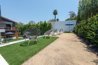 Enlarge photo 49