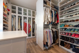 Enlarge photo 38