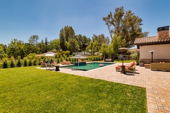 Enlarge photo 46