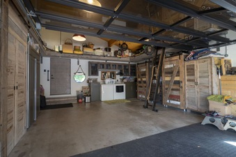 Enlarge photo 37