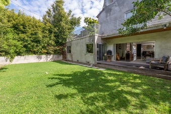 Enlarge photo 43
