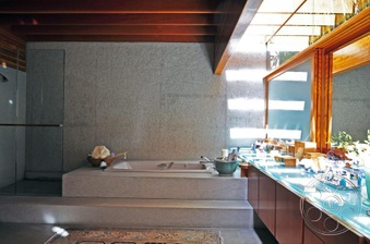 Enlarge photo 58