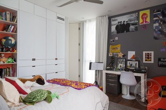 Enlarge photo 32