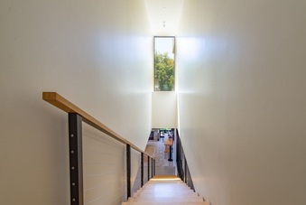 Enlarge photo 16