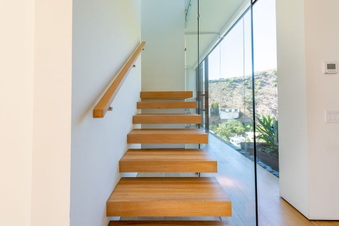 Enlarge photo 29