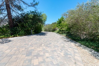 Enlarge photo 42
