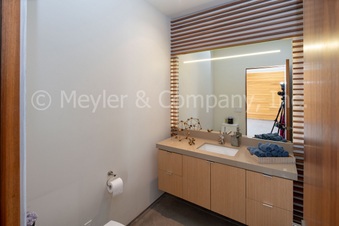 Enlarge photo 57
