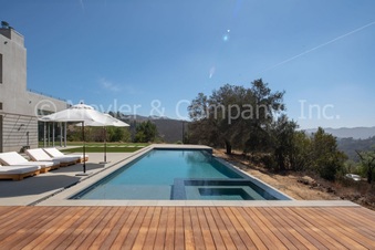 Enlarge photo 70